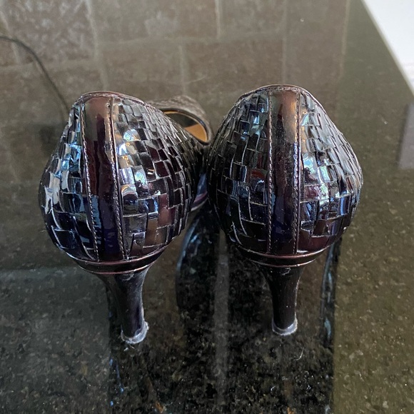 Cole Hann peek-a-boo toe high heels - Picture 3 of 4